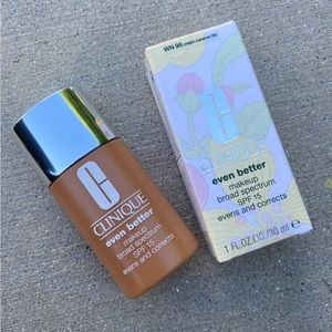 Clinique Even Better™ Makeup Broad Spectrum SPF 15 Foundation Cream Caramel
